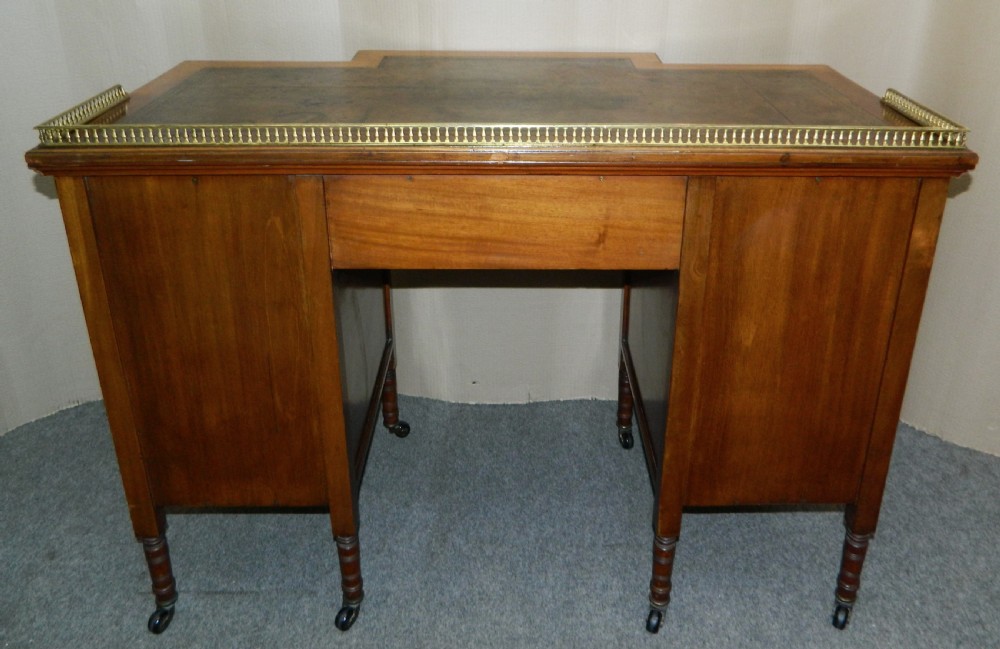 good quality walnut desk View VIII
