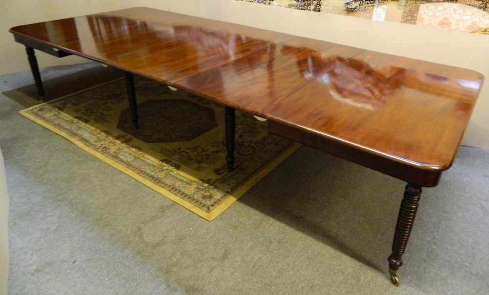 large Regency mahogany dining table