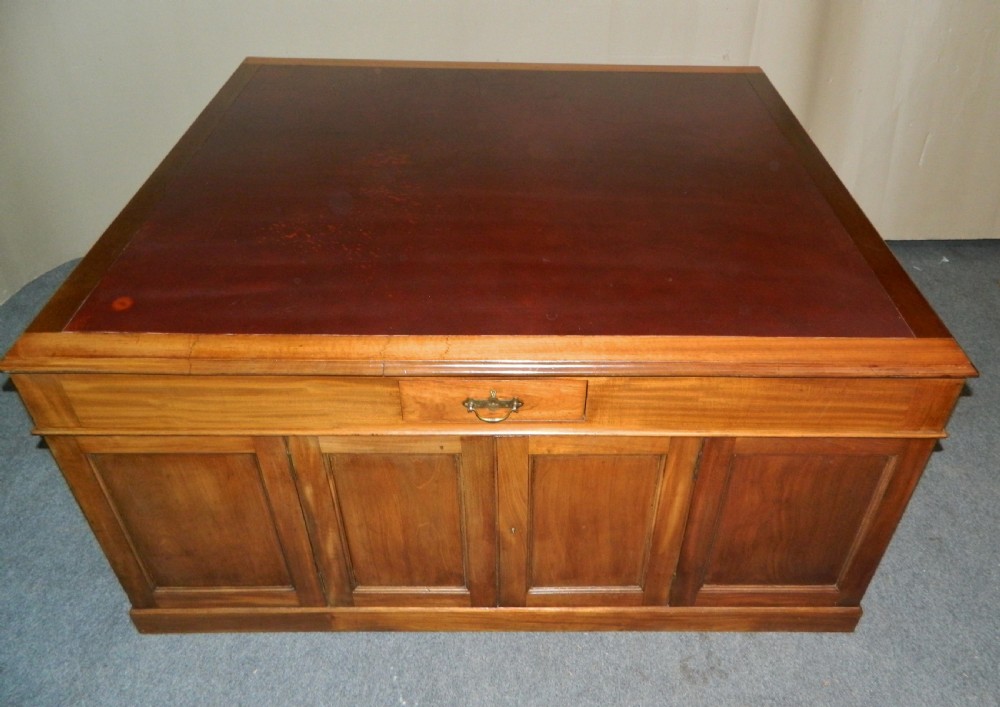 large mahogany partners desk View VII