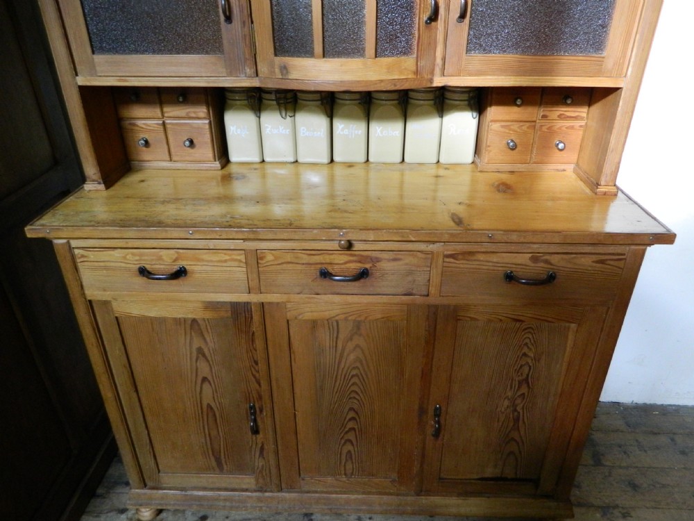 kitchen cupboard View VIII