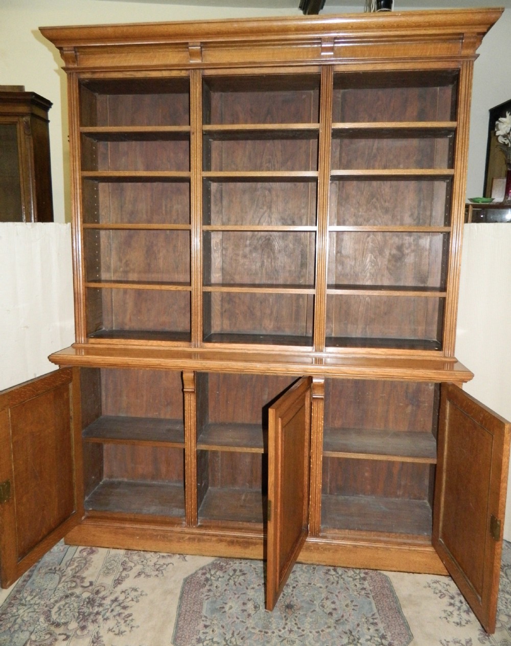 Victorian oak bookcase View IV