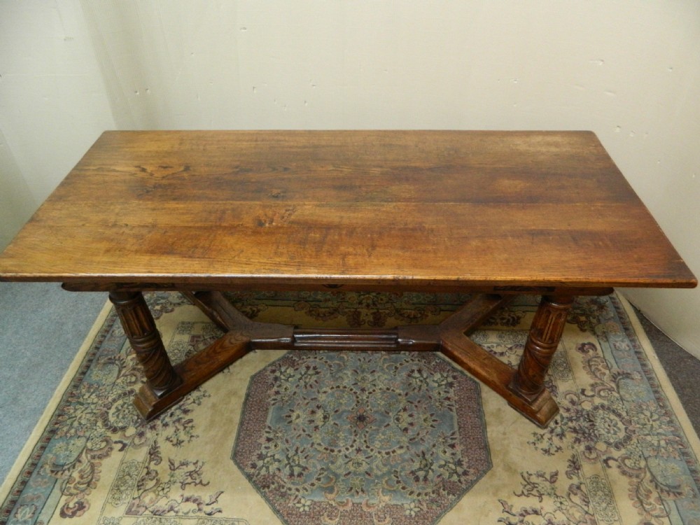 oak refectory table View IV