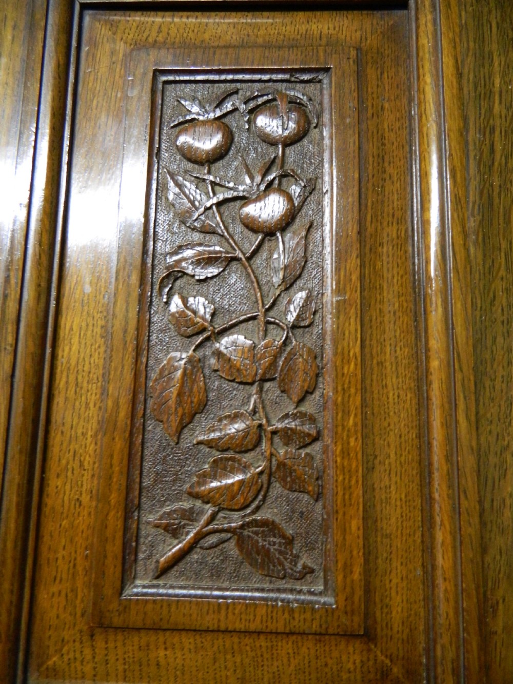 oak Arts & Crafts wall cabinet View VI