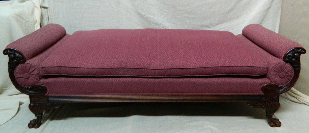Large mahogany day bed