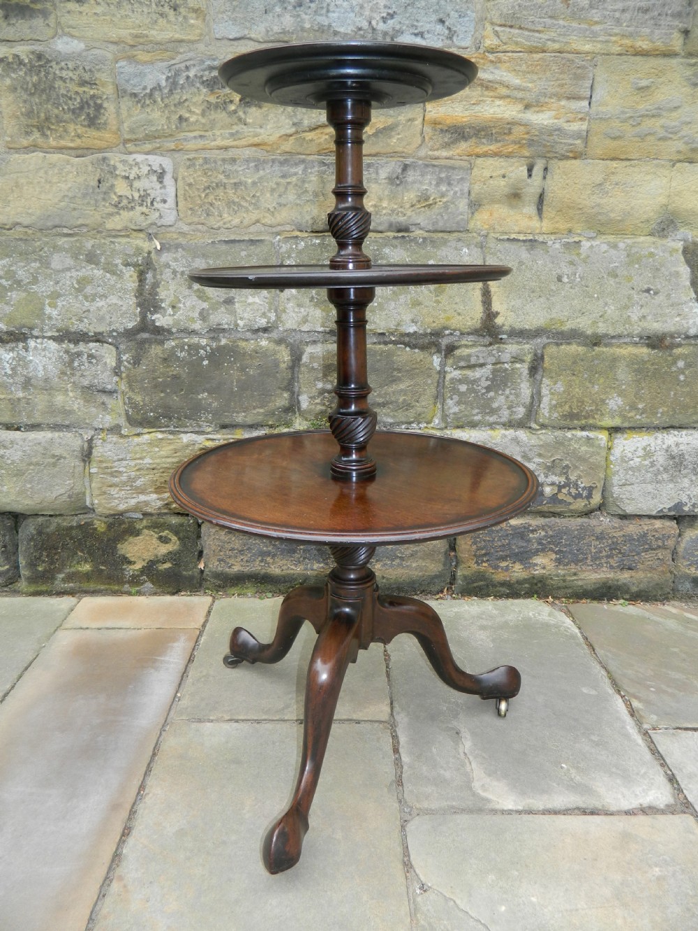 Georgian mahogany dumb waiter View III