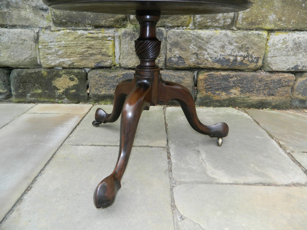 Georgian mahogany dumb waiter View V