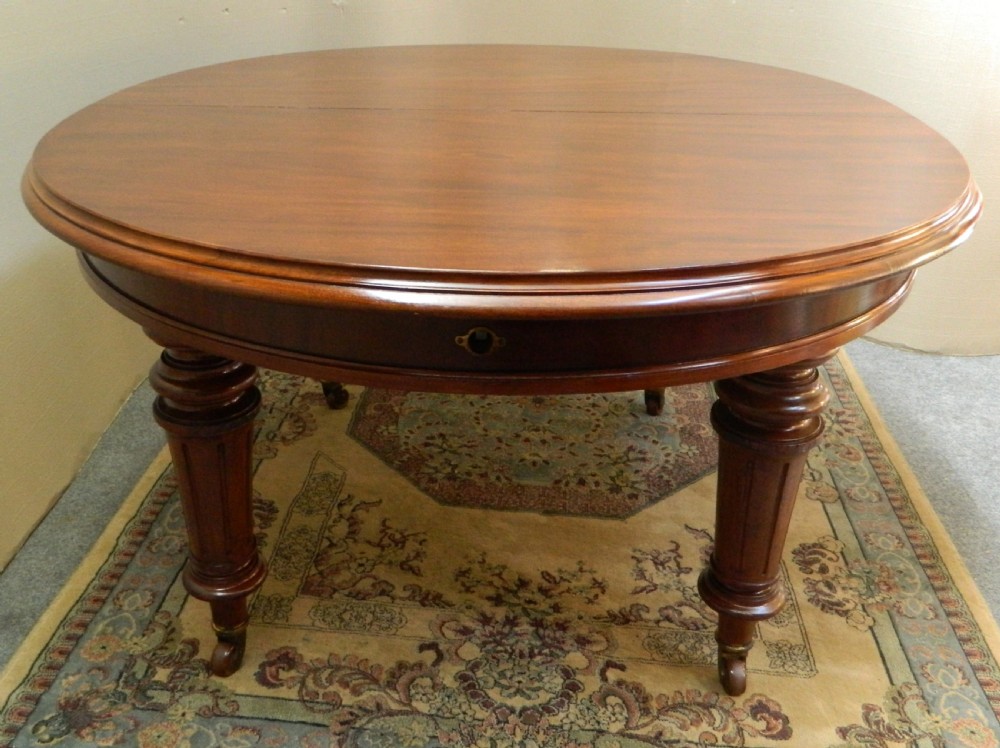 mahogany extending dining table View II