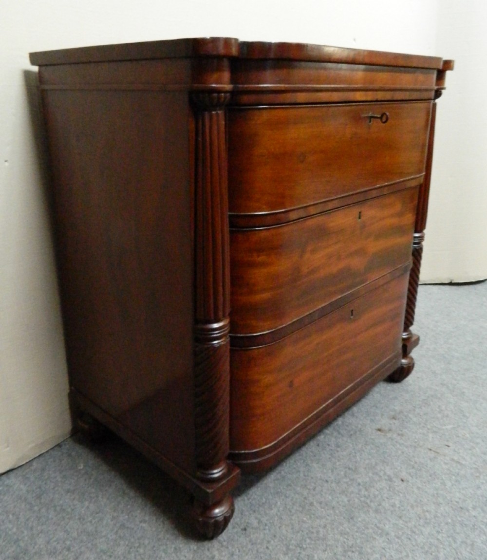 small Regency mahogany chest of drawers View IV