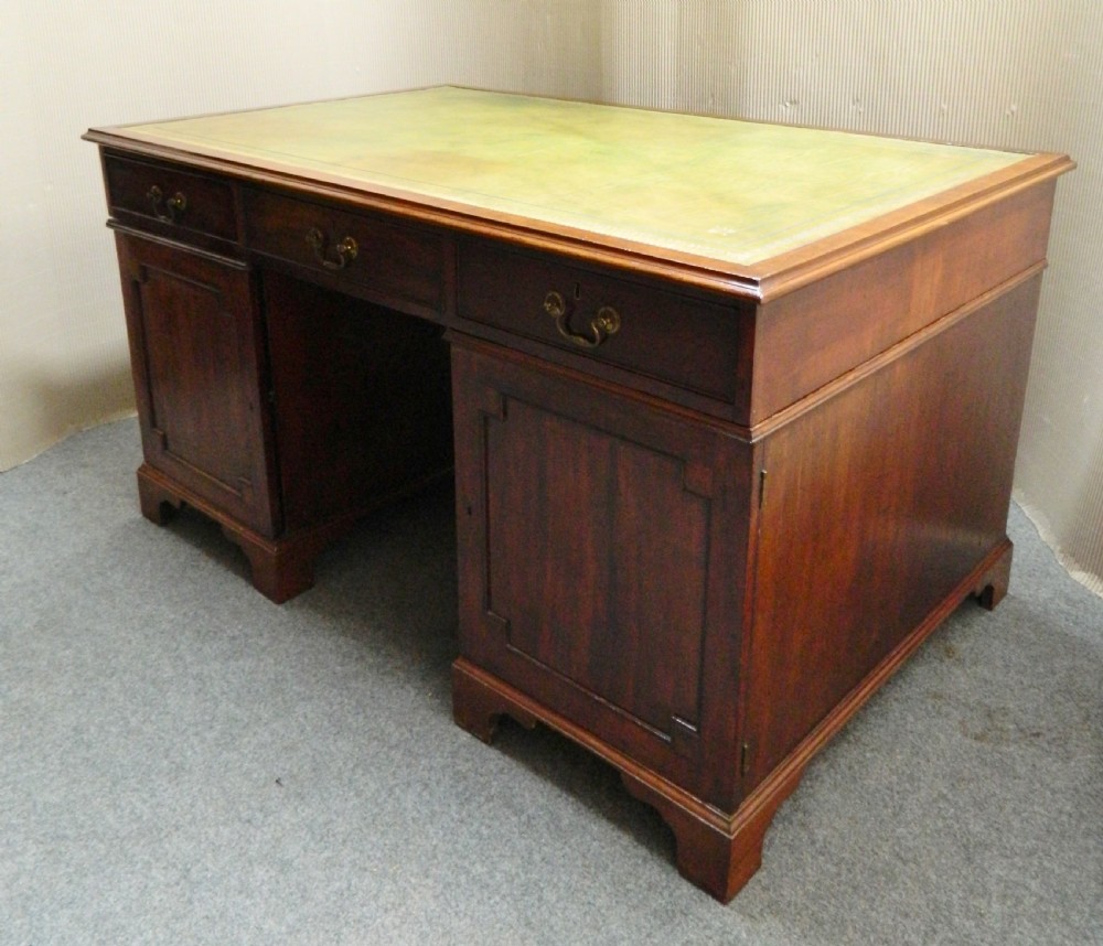 Georgian mahogany partners desk View IX