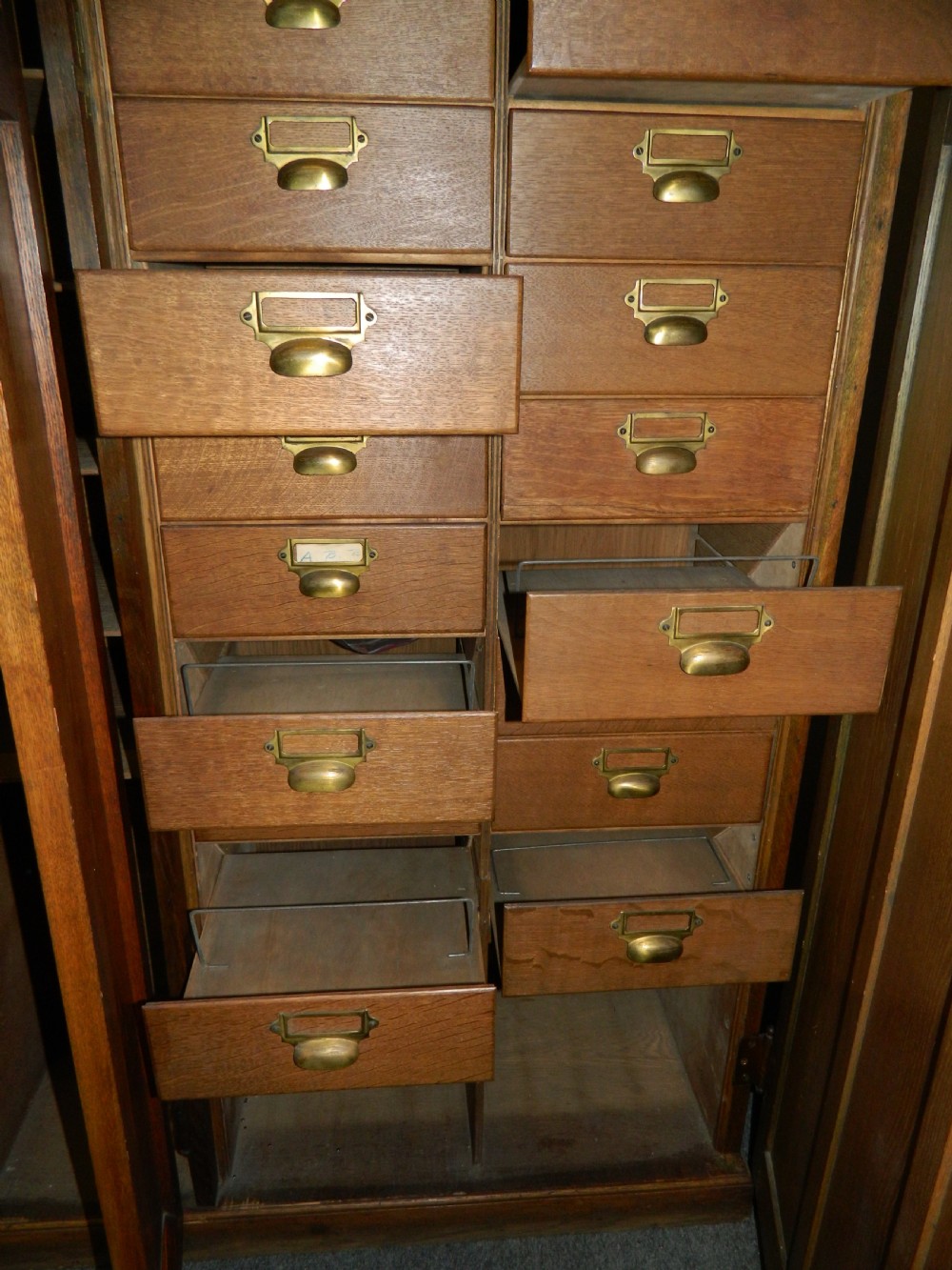 large oak estate cupboard View IV