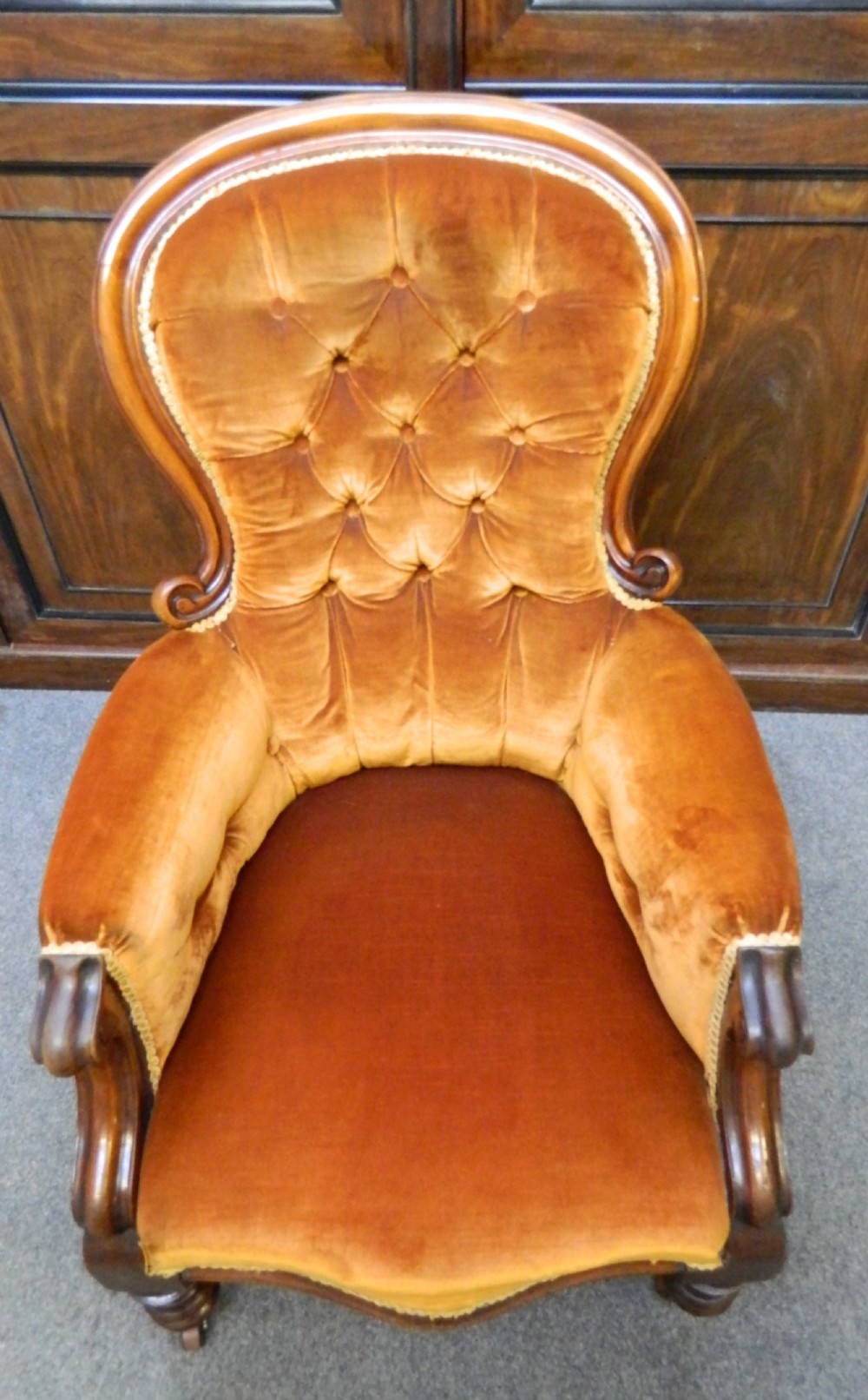 Victorian armchair View IV