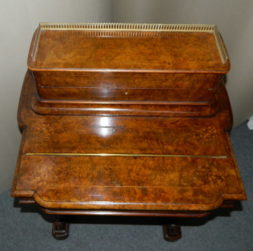 walnut davenport desk View VII