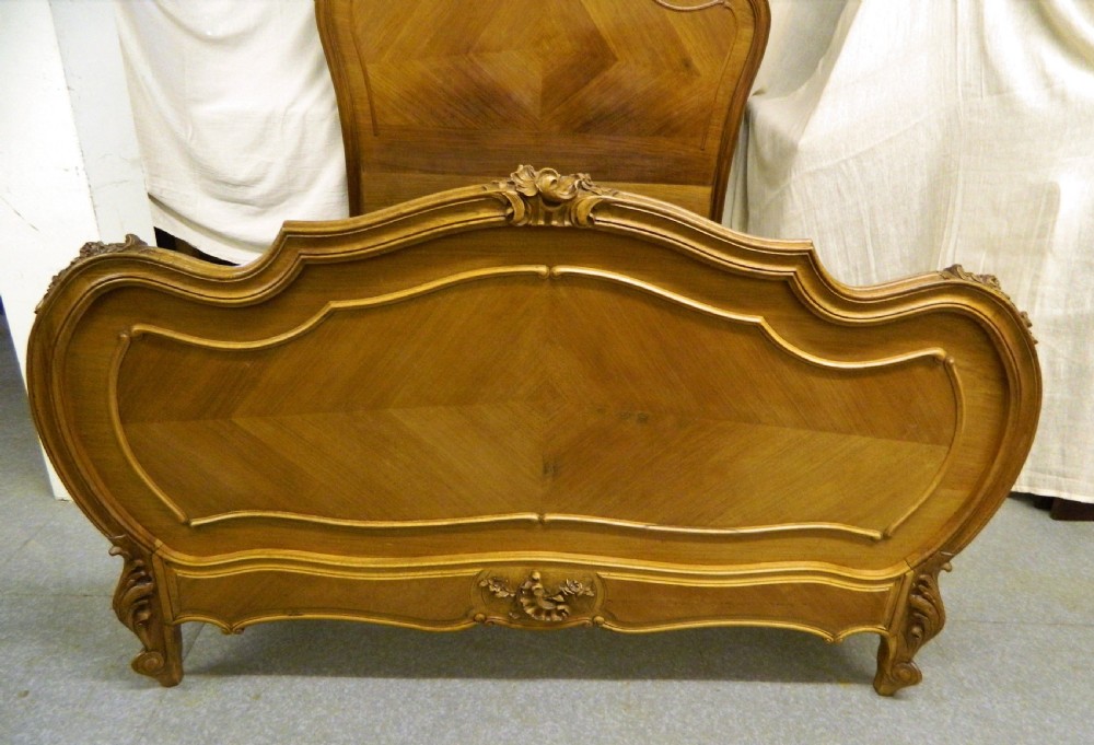 French walnut double bed View V