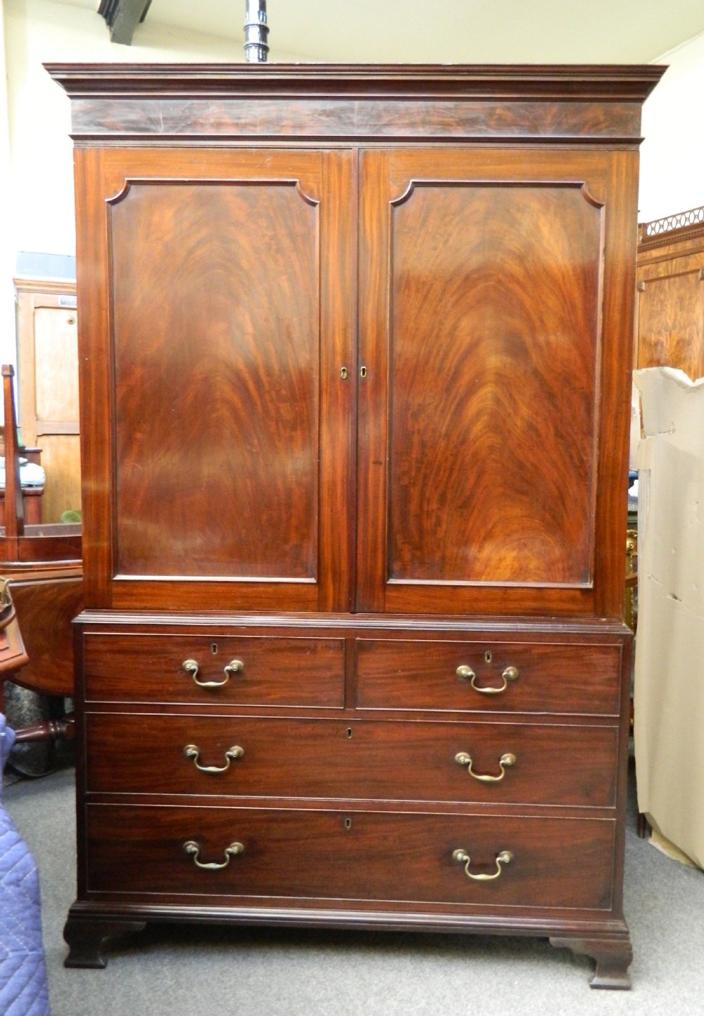 Georgian mahogany linen press
