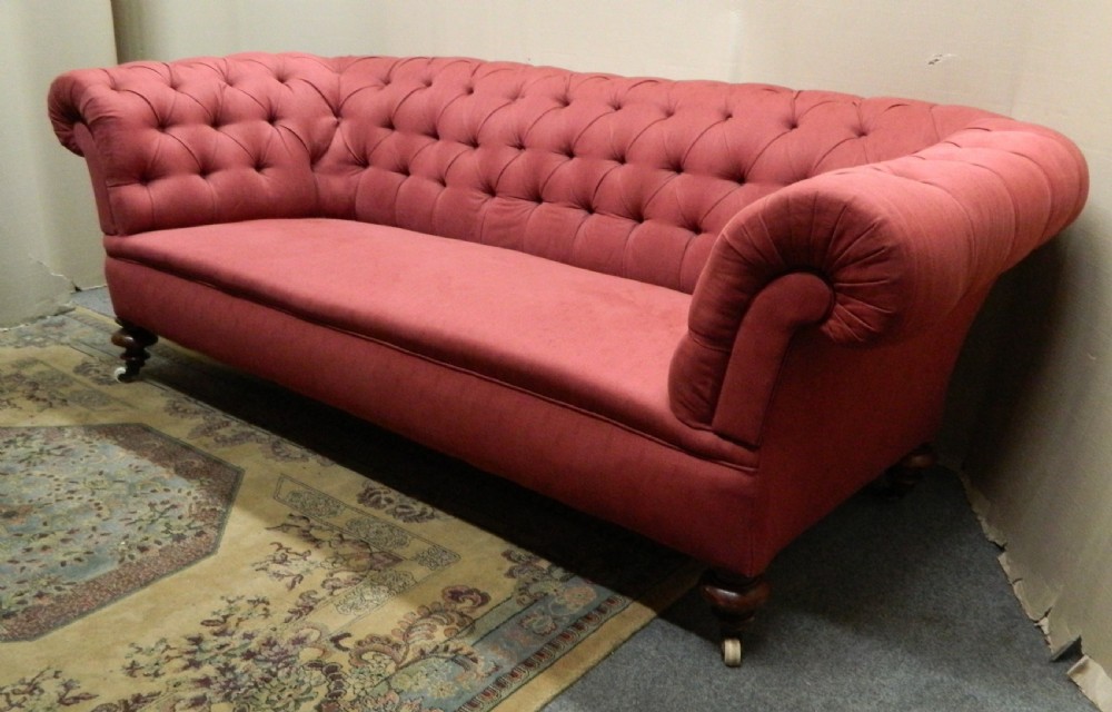 Victorian Chesterfield sofa View IV