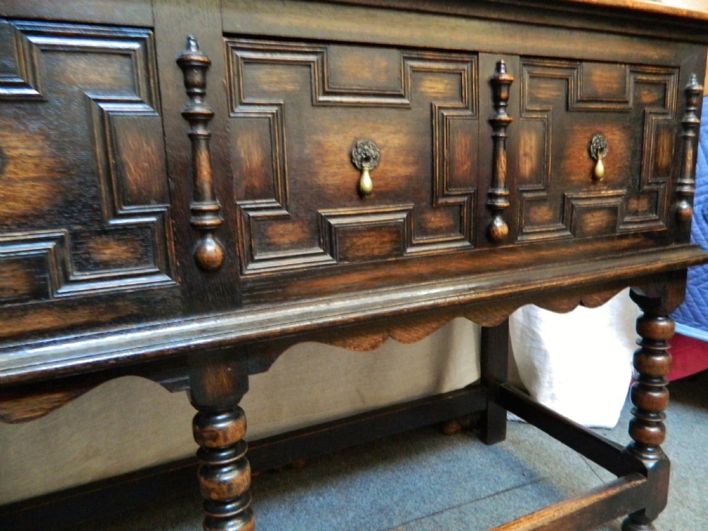 oak dresser View IV