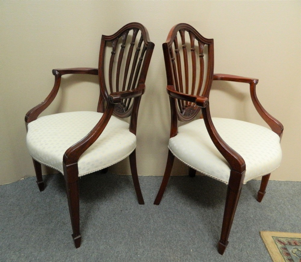 set of 10 mahogany Hepplewhite style dining chairs View VI