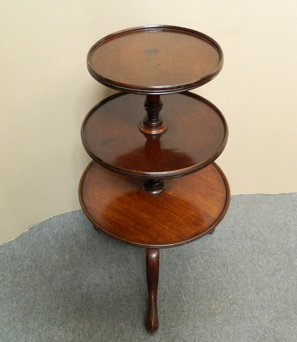 Georgian mahogany dumb waiter View VI