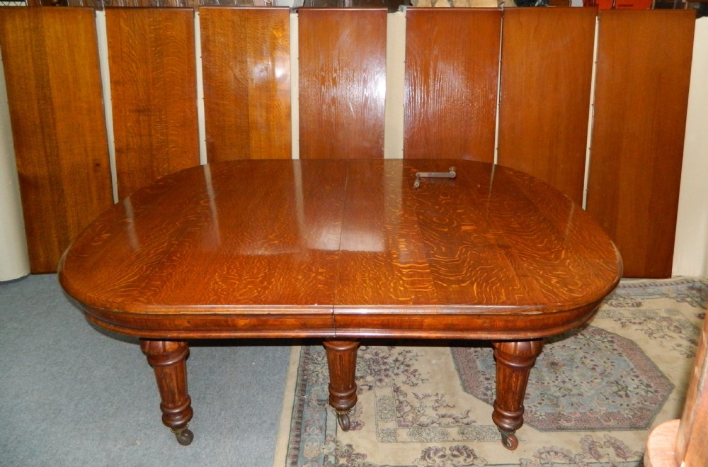 18' extending oak dining table with 7 leaves View VI
