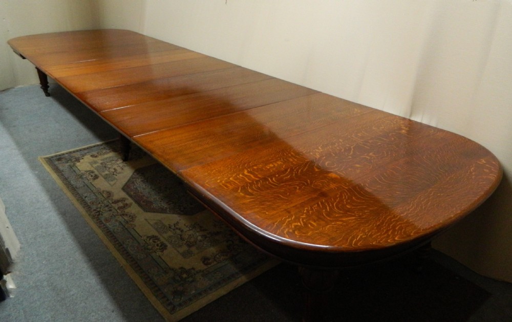 18' extending oak dining table with 7 leaves View VII