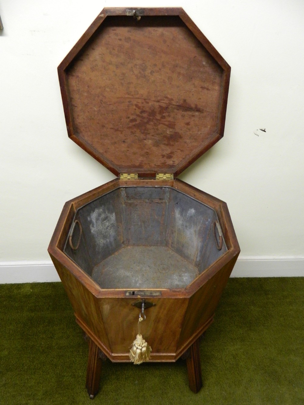 Georgian mahogany wine cooler View VII