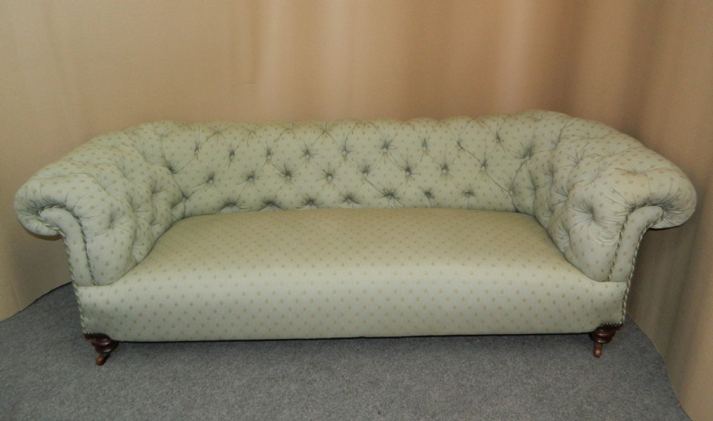 Victorian Chesterfield sofa View III