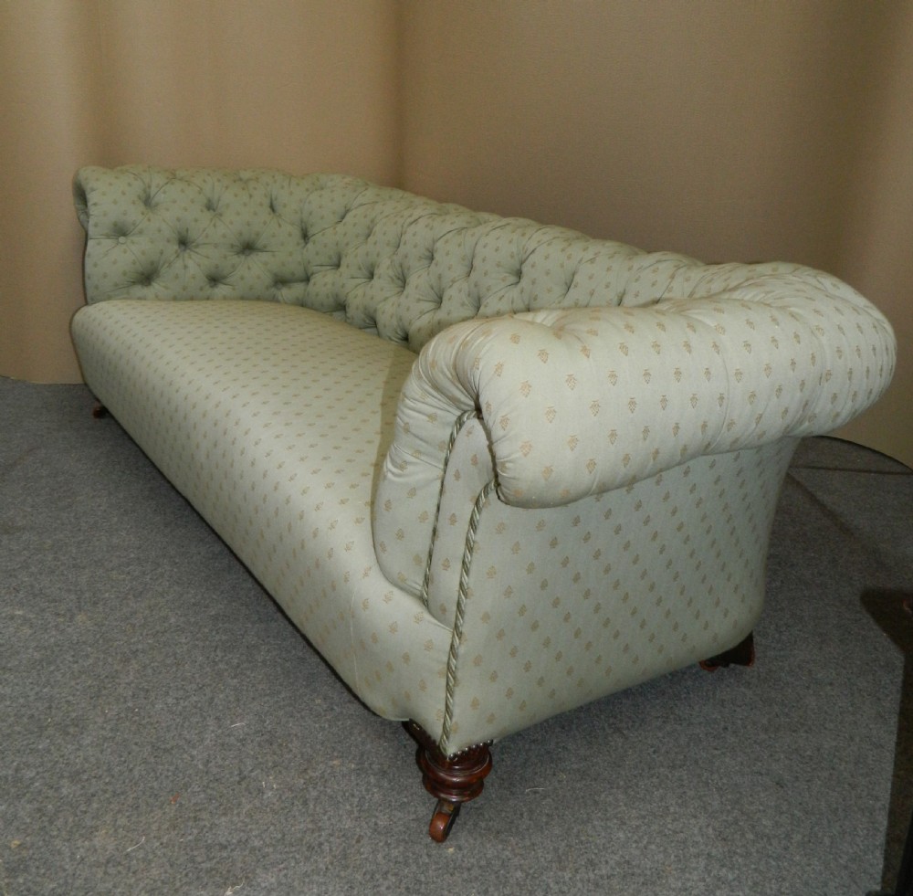 Victorian Chesterfield sofa View IV
