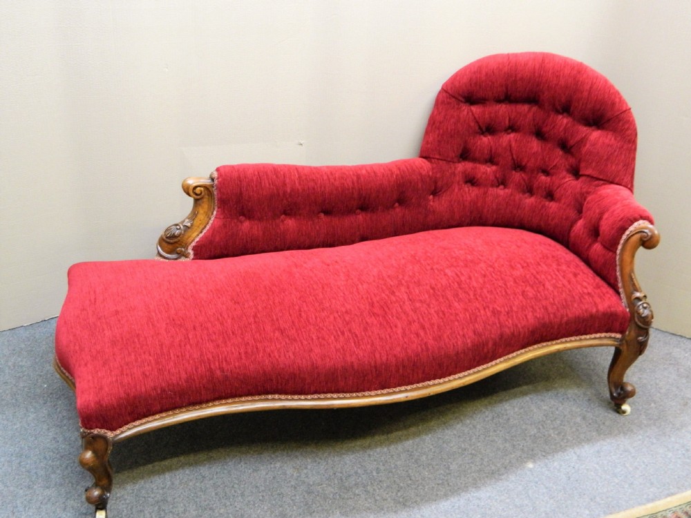 chaise longue View II