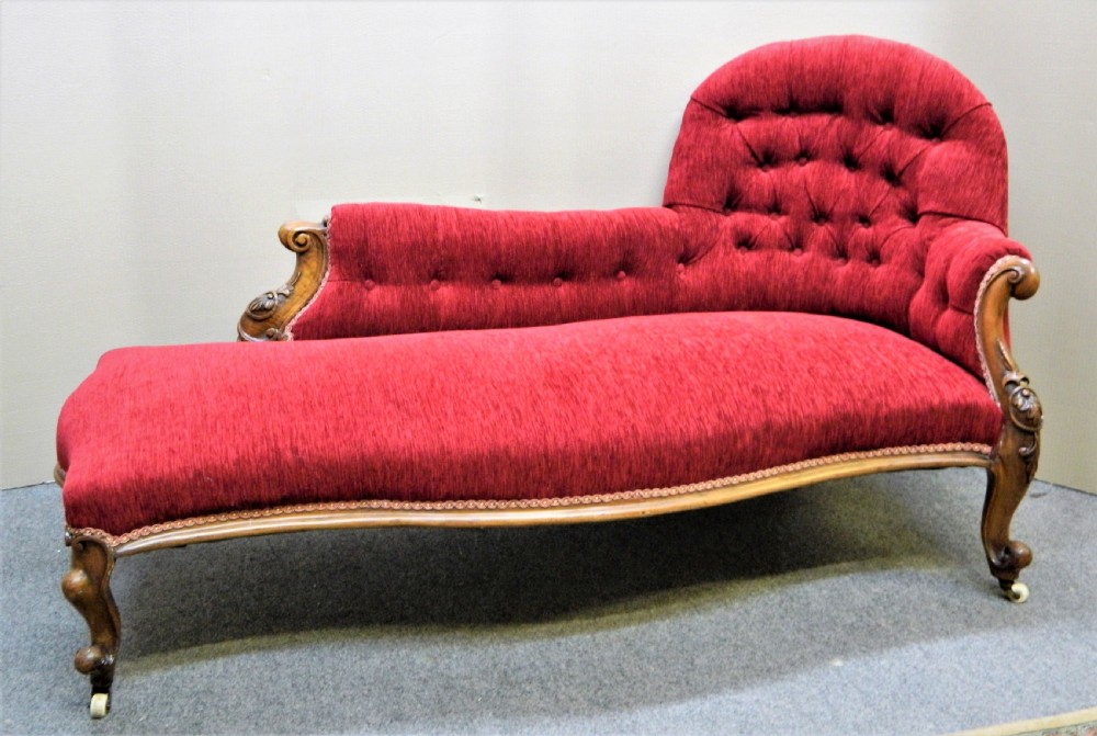 chaise longue View VII