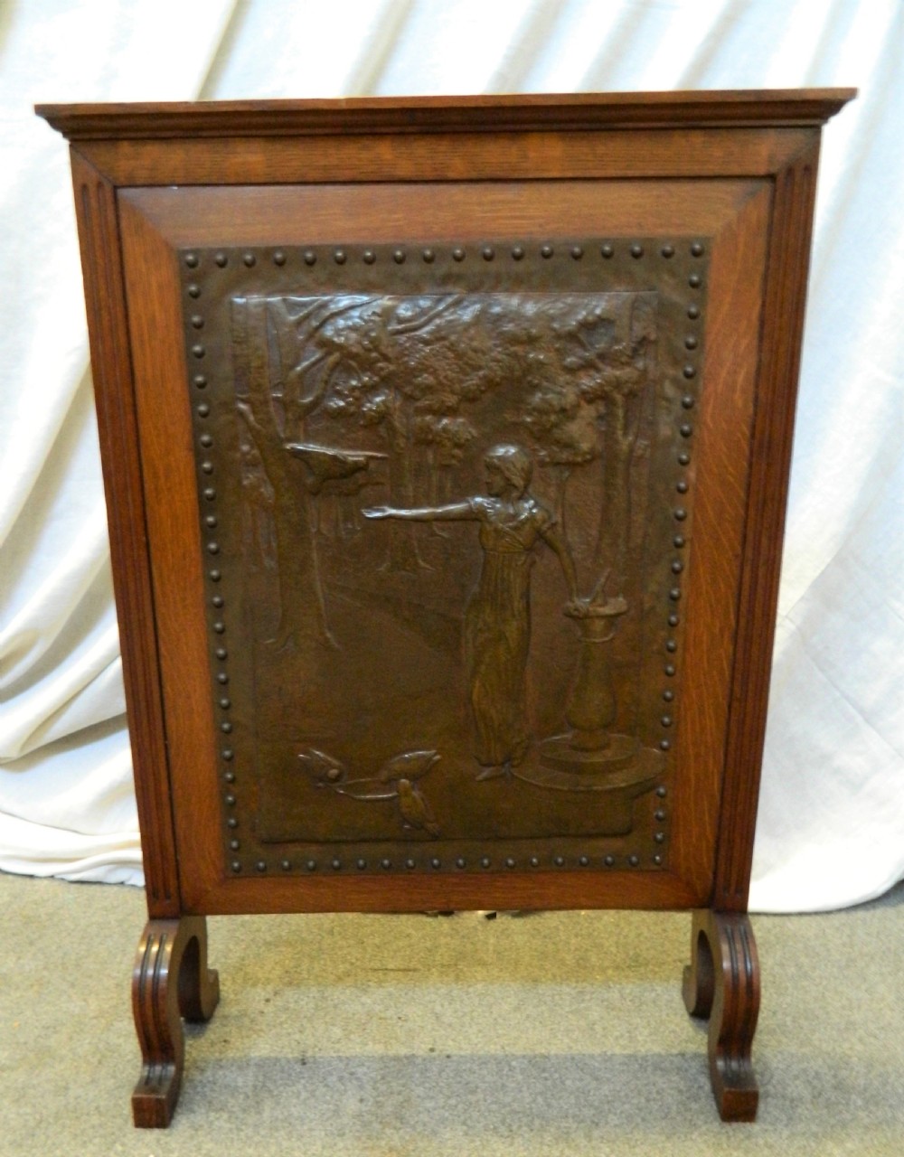 Arts & Crafts fire screen View V