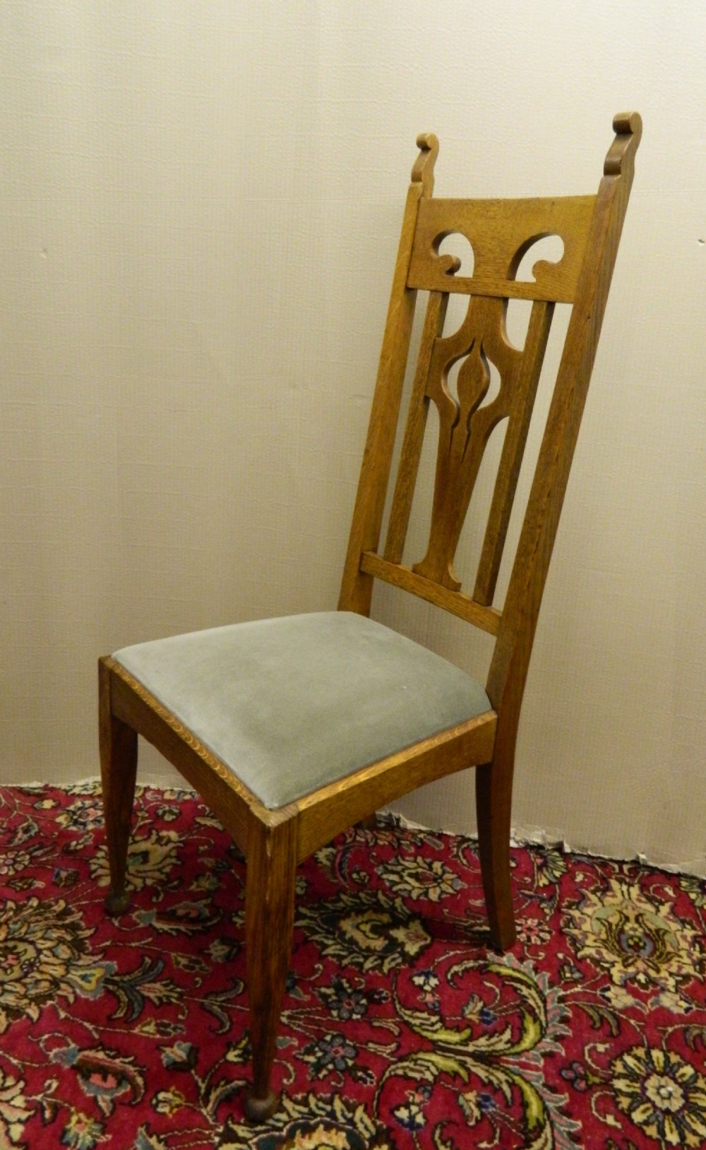 set of 6 oak Arts & Crafts dining chairs View III
