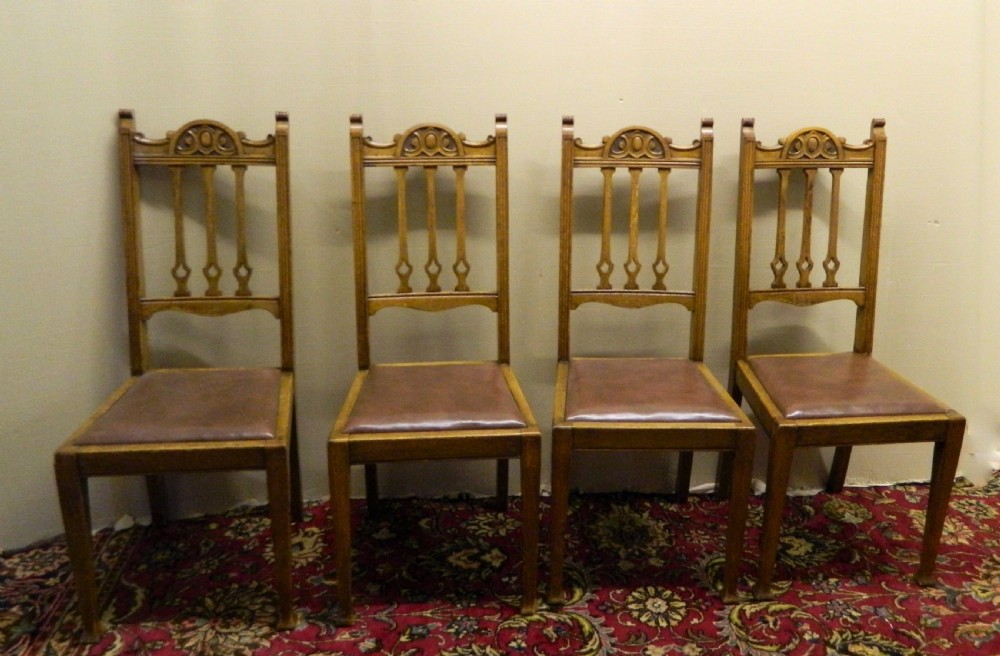 set of 4 oak Arts & Crafts dining chairs View II