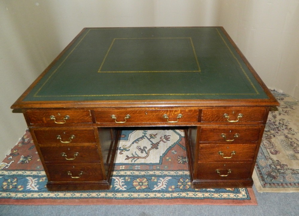 Large oak partners desk - Holland & Sons, London View II