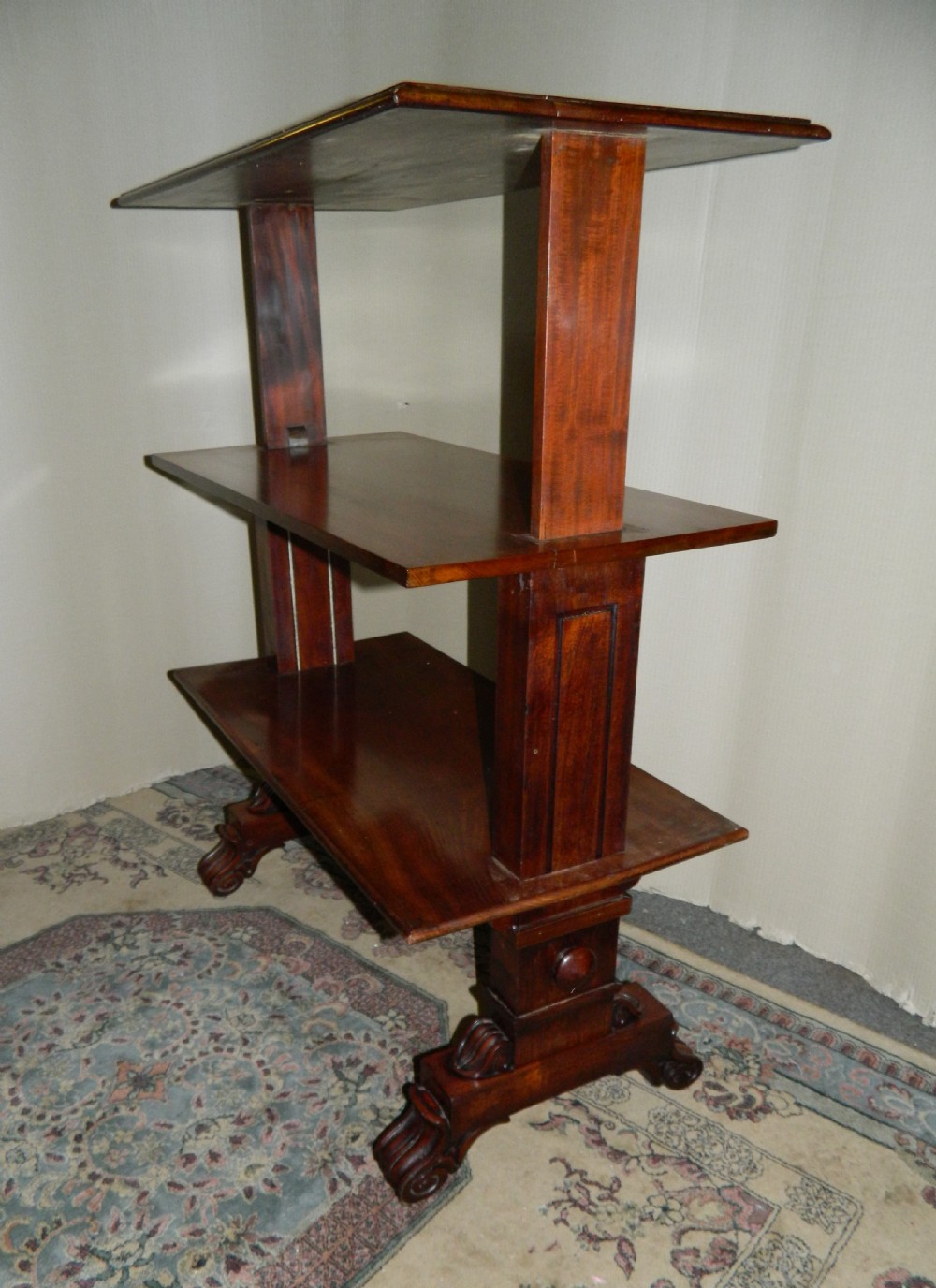 Metamorphic dumb waiter View VII