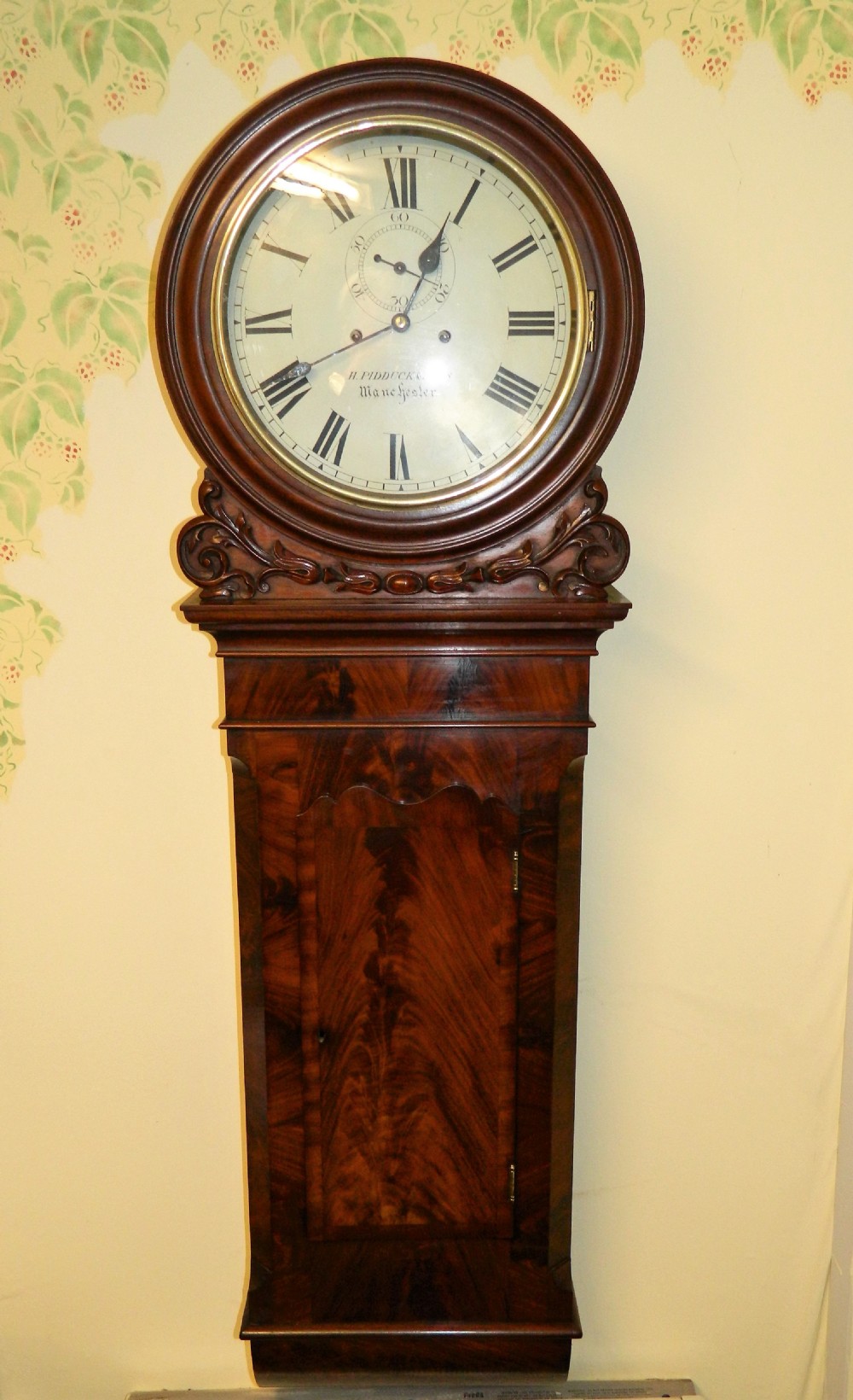 Mahogany tavern clock / wall clock