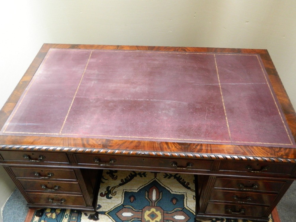 mahogany desk View IV