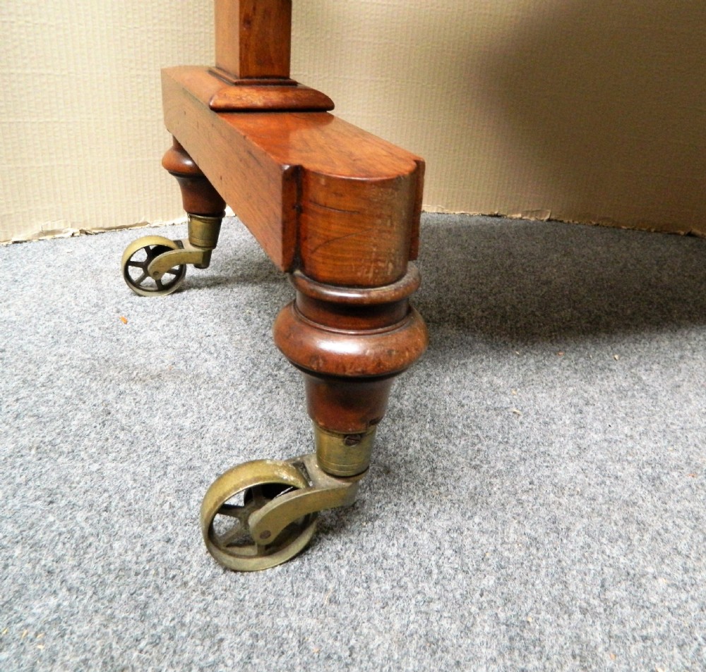  Georgian mahogany dumb waiter View V