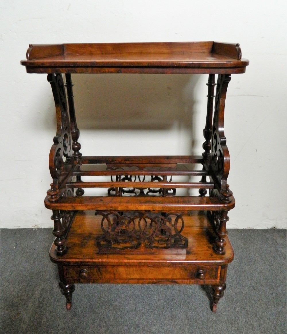 walnut canterbury View III