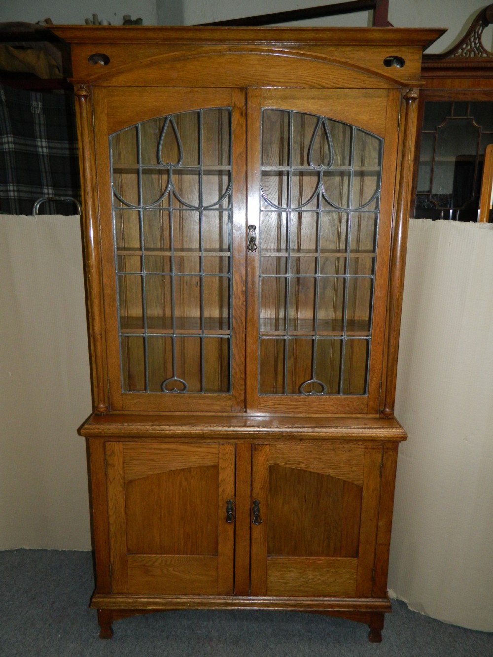Arts & Crafts oak bookcase View VIII