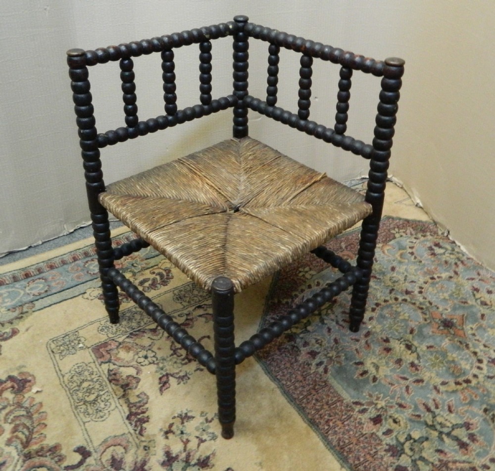 corner bobbin chair View VI
