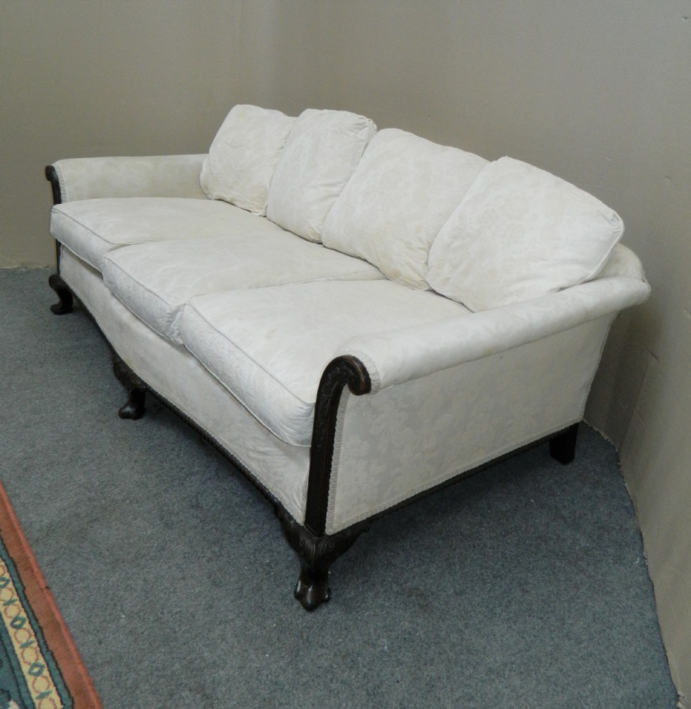 large sofa View VI