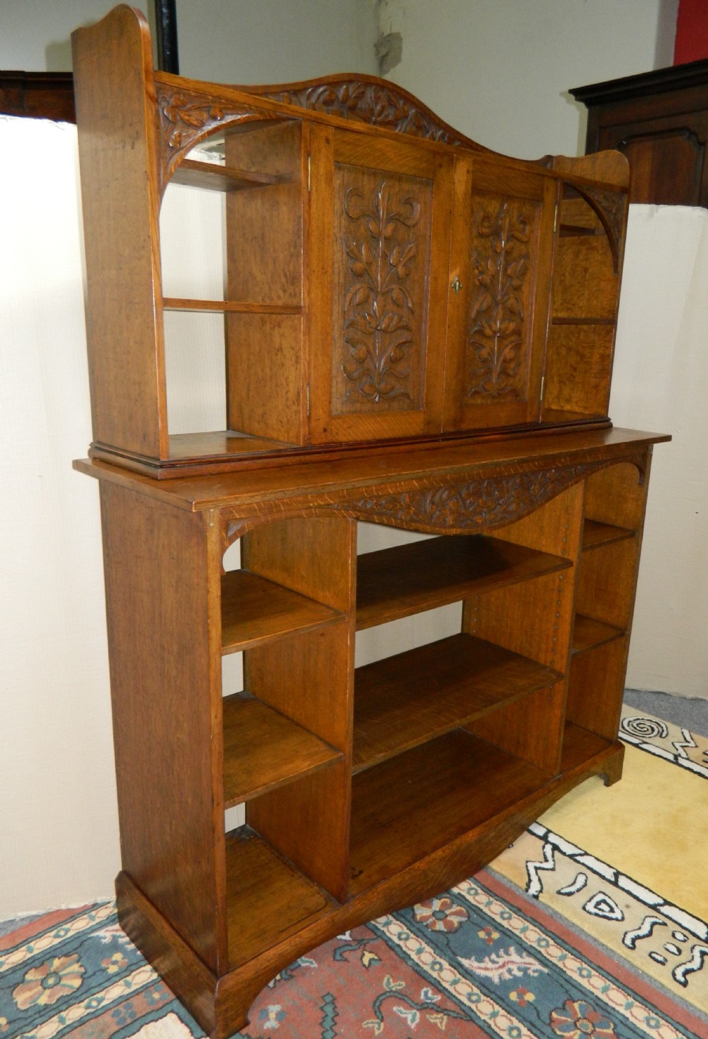 Arts & Crafts oak bookcase View IV