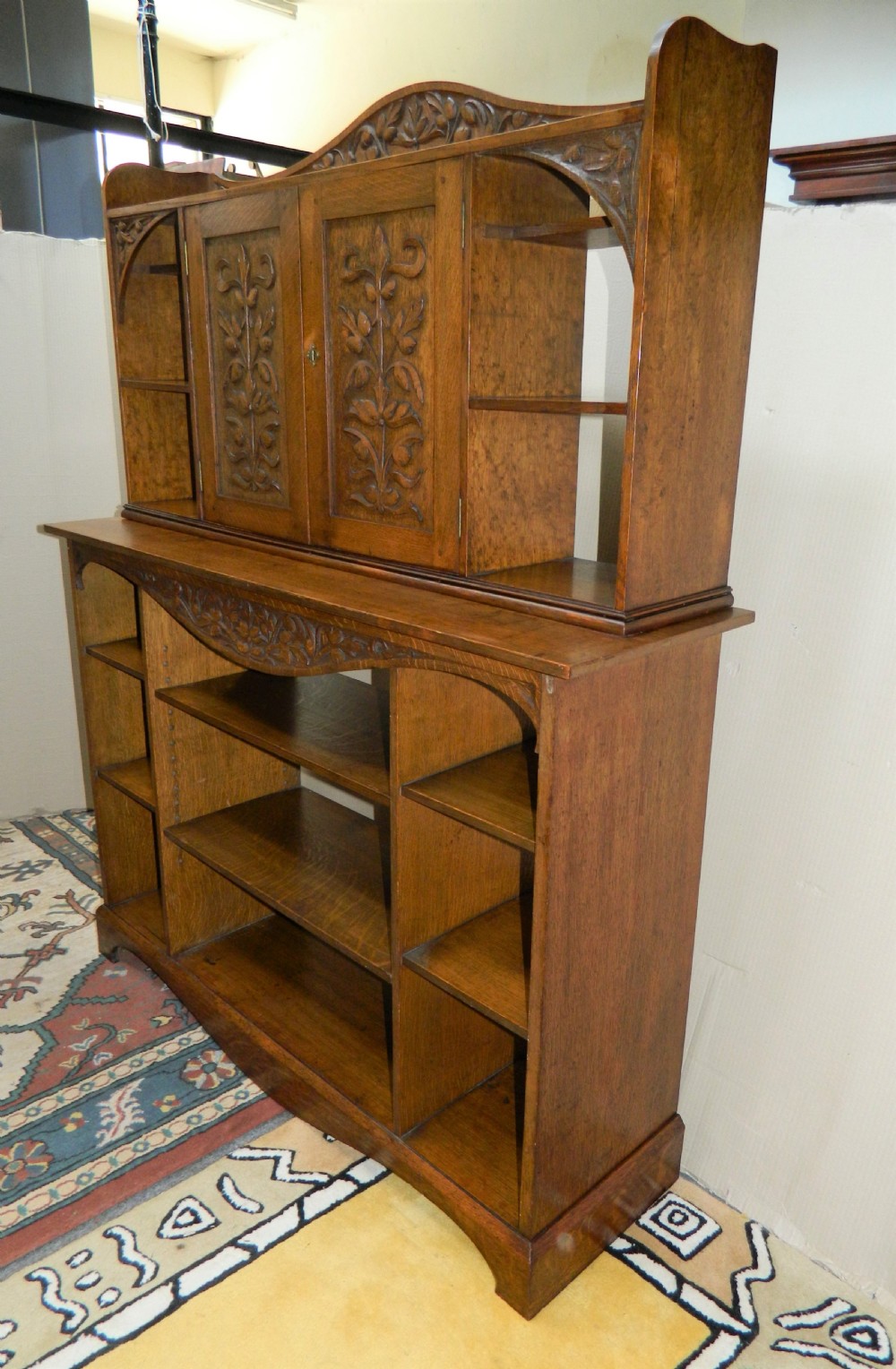 Arts & Crafts oak bookcase View VI