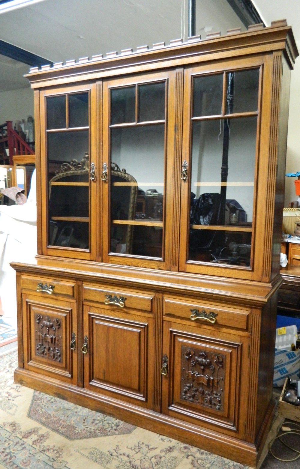 Arts & Crafts oak bookcase View VIII