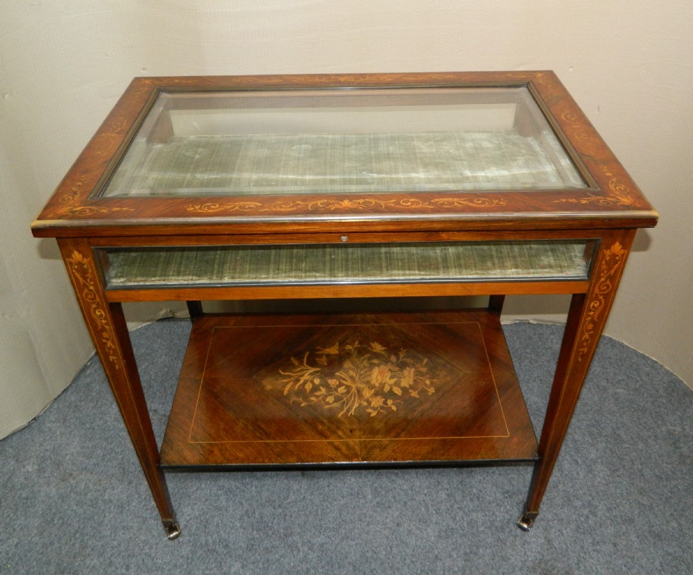 inlaid bijouterie table