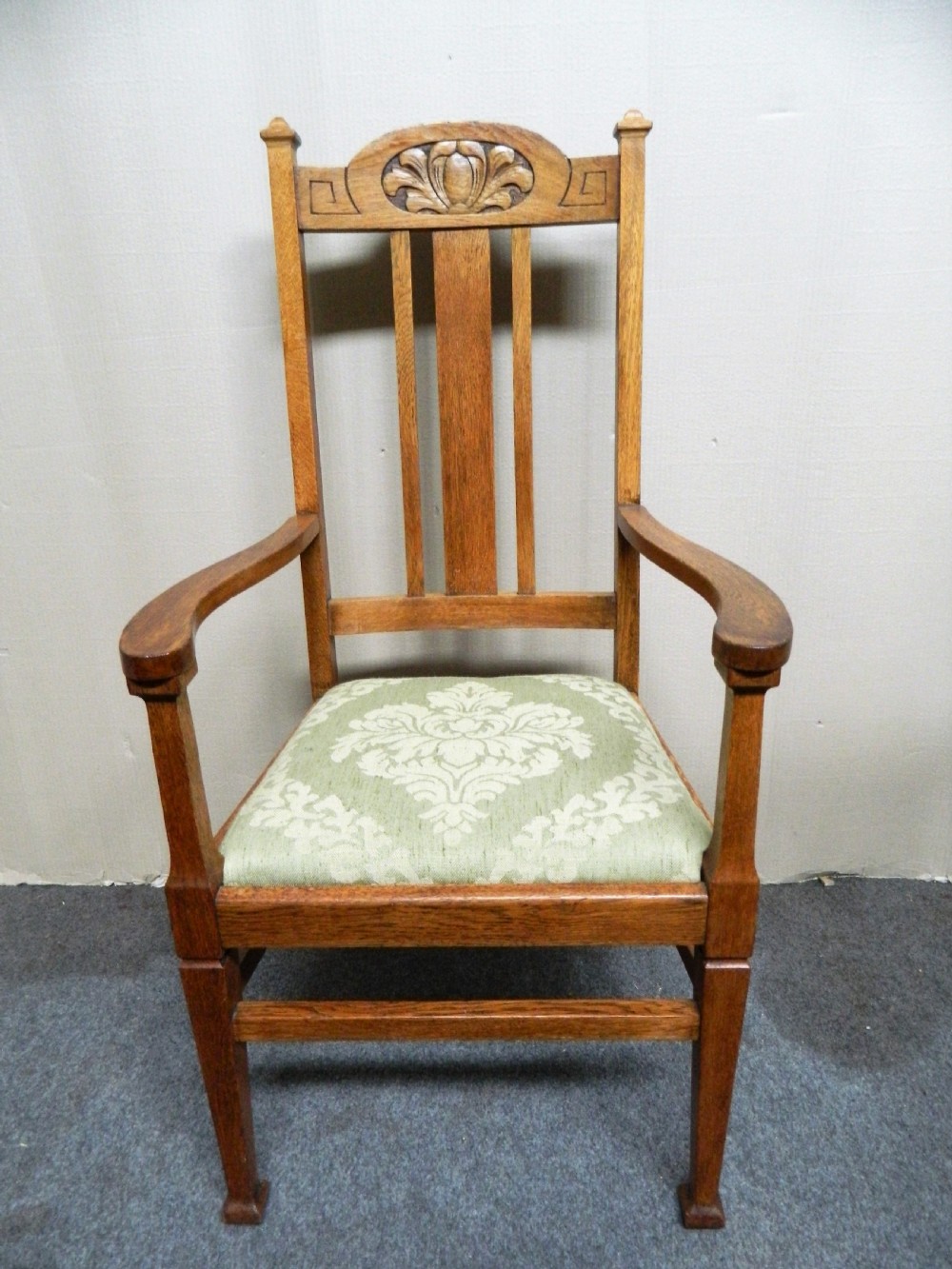 Set of 6 oak Arts & Crafts dining chairs View III