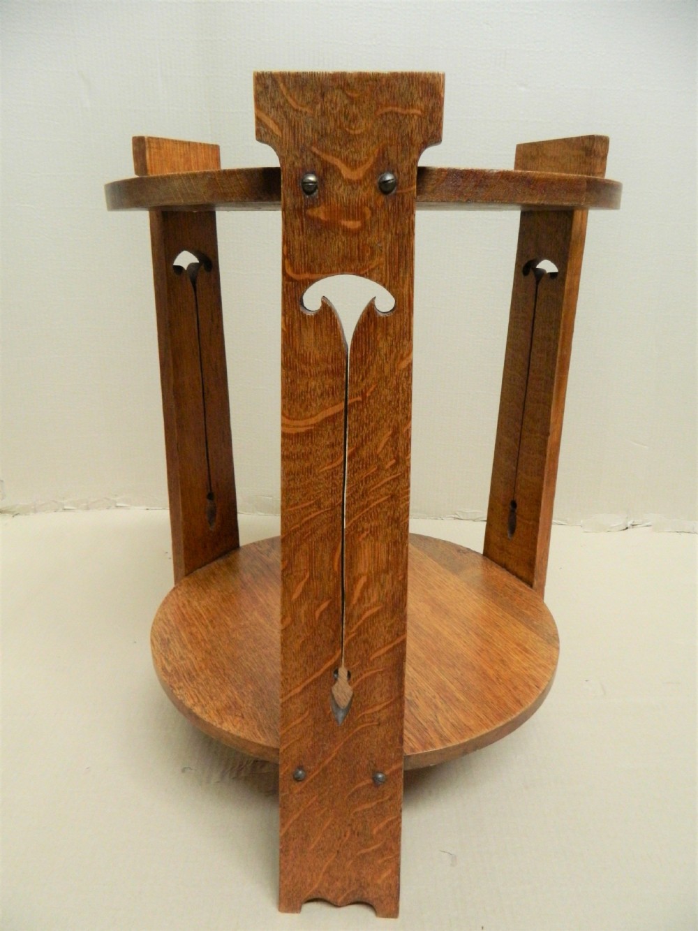 Arts & Crafts oak table View V