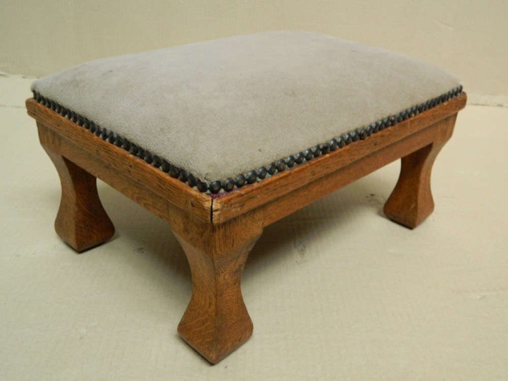 pair of oak Arts & Crafts foot stools View V