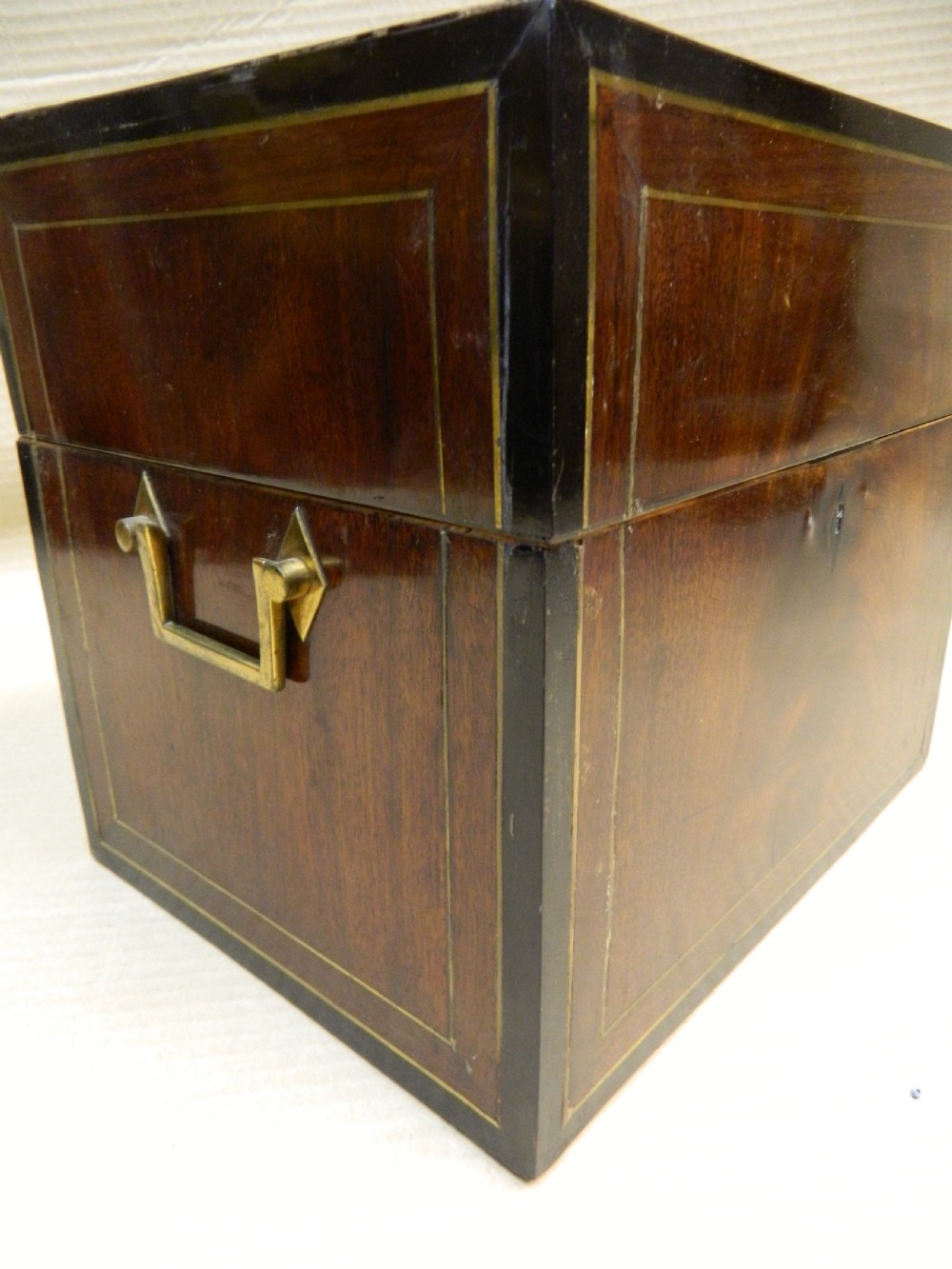 brass inlaid decanter box View VII