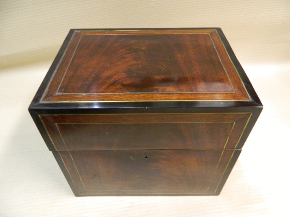 brass inlaid decanter box View IX